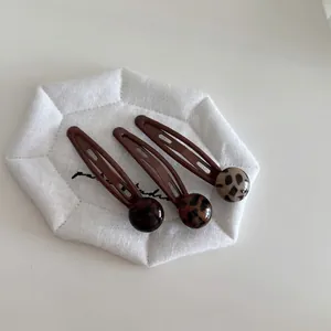 Vintage Leopard Print BB Hair Clip For Women Acrylic Resin Ball Decor Alloy Teardrop Hairpin Elegant Fashion Hair Accessories