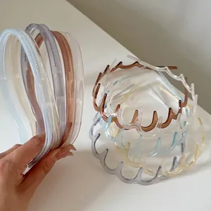 Serre-tête en Plastique PC Minimaliste avec Dents pour Femmes Couleur Gelée Transparent Ondulé Bord Mince Accessoire Cheveux