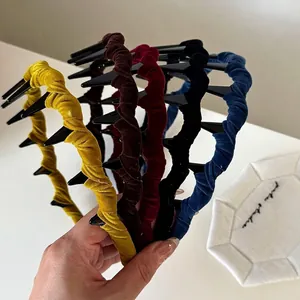 Korean Style Velvet Non-Slip Headband With Teeth Solid Color Minimalist Hair Hoop For Women Fashion Hair Accessories