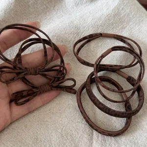 Ensemble d'Élastiques à Cheveux Minimalistes pour Femmes Imprimé Léopard Nœud Papillon Corde à Cheveux Haute Élasticité Accessoires Mode