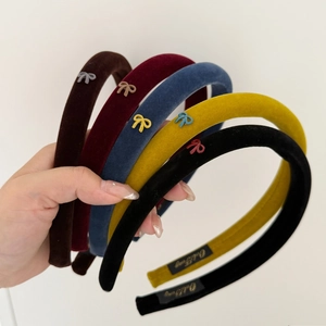 Retro Velvet Padded Headband With Metal Bow Elegant Solid Color Thickened Hair Hoop For Women Autumn Daily Hair Accessories