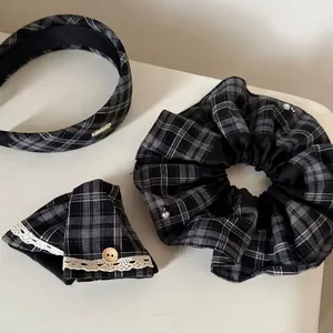 Vintage Plaid Hair Accessories For Women Fabric Headband Artificial Pearl Scrunchie Geometric Hair Claw Retro British Style Daily Use