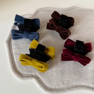 Vintage Velvet Bow Hair Claw Clip For Women Elegant Flocked Butterfly Small Hairpin Fashion Daily Hair Accessories