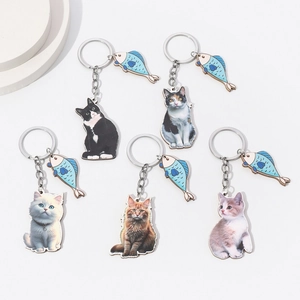 Cute 3D Effect Wooden Cat Eating Fish Keychain Cartoon Color Printed Animal Kitty Pendant Accessory For Bags Keys Birthday Gift