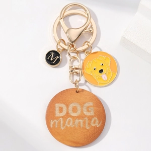 Golden keychain with Golden Retriever charm and engraved wooden Dog Mama pendant