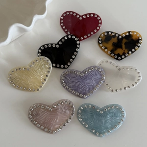 Pinces à cheveux élégantes en forme de cœur avec strass en plusieurs couleurs