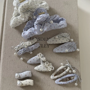 Lot de barrettes à cheveux fleuries avec perles et nœuds en lavande et beige style coréen