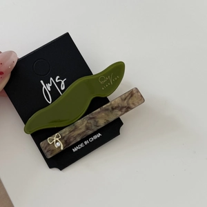 Set di fermagli per capelli in acetato con design a onde verdi e fiocco marmorizzato