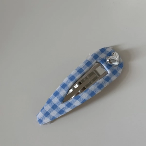 Barrette BB en tissu à carreaux bleus avec cœur argenté de style coréen pour femme