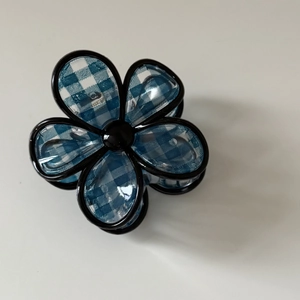 Minimalist blue gingham flower shark hair claw clip with black borders for women