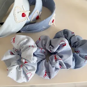 Blauer Stoff Spitze Herz Stirnband Schleife Haargummi Süßer College Stil Mode Haarschmuck Für Damen Tägliches Haarband