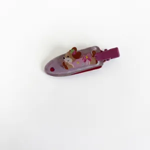 Barrette chiot dessin animé avec tenue fraise et paillettes pour petites filles