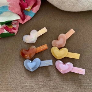 French Style Vintage Acetate Heart Hair Clip With Gold Label Sweet Small Fringe Clip Elegant Hair Accessories For Women Girls