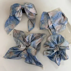 Haargummi-Set im Sternennacht-Ölgemäldestil mit blauem Chiffon-Stoff und Perlenbesatz