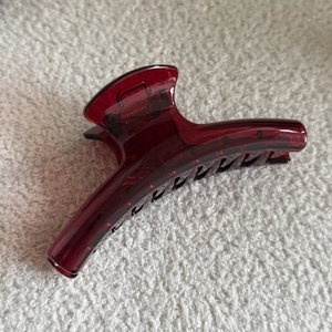 French burgundy translucent resin hair claw clip for elegant women hairstyles