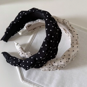 Two-piece set of French polka dot wide headbands with elegant twisted mesh fabric design