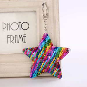 Porte-clés étoile à paillettes arc-en-ciel avec dégradé coloré et fermoir argent