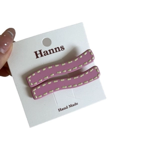 Rosafarbene gewellte nahtlose Haarspangen mit grünen Punkten für Damenhaar