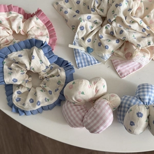 Lot de chouchous et rubans à cheveux fleuris rose et bleu pour coiffure élégante