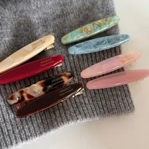 Lot de 8 barrettes à cheveux en acétate forme ovale avec divers motifs marbrés
