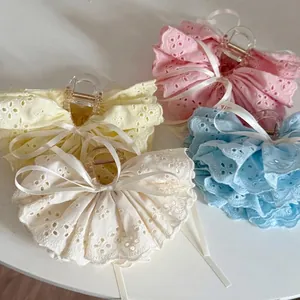 Französischer Stil Stoff Spitze Schleife Haarklammer Große Hohle Stickerei Haifisch-Clip Süßer Haarschmuck Für Damen