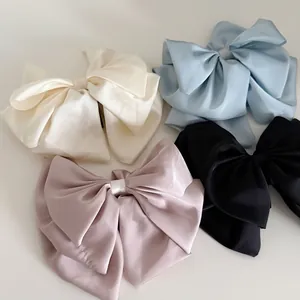 Pince à Cheveux Élégante à Grand Nœud en Satin Style Français Fait Main Texture Soie Barrette Coiffure pour Femme Mariage