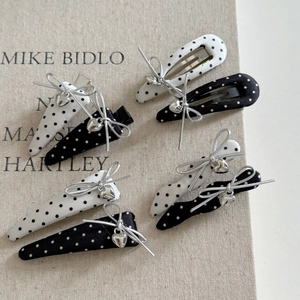 Set di 8 fermagli per capelli a pois con fiocchi e ciondoli a cuore d'argento