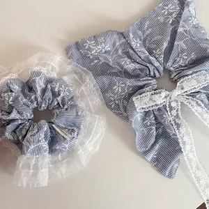 Süße Blaue Blumenstickerei Spitze Haargummi Baumwolle Streifen Schleife Großdarm Haarseil Mode Haarschmuck Für Damen