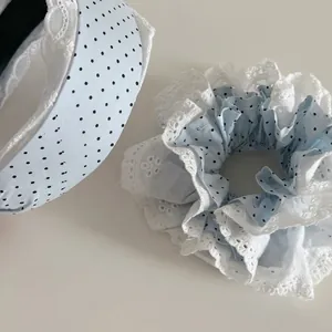 Ensemble chouchou et serre-tête bleu clair à pois noirs et dentelle pour femmes