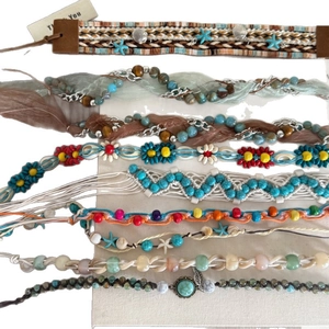 Ensemble de bracelets bohèmes faits main avec des étoiles de mer et perles turquoise
