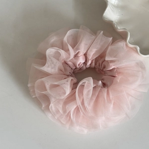 Pink multi-layered tulle lace scrunchie for women with delicate ballet core design