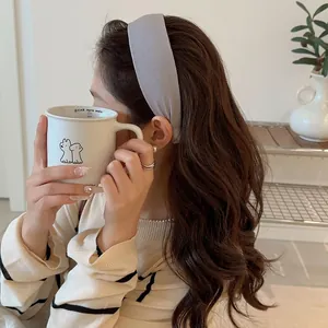 Serre-tête large tricoté gris clair à rayures pour femmes accessoire de cheveux