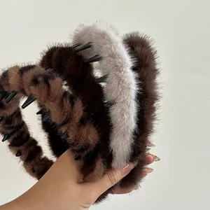 Retro Leopard Print Plush Headband With Non-Slip Teeth Faux Fur Hair Hoop For Women Face Wash Makeup Hair Accessories