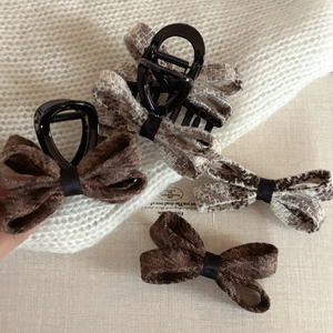 Retro Plaid Bow Hair Clip Fabric Tweed Shark Clip For Women Elegant Autumn Winter Bowknot Hair Accessories