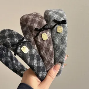 Women Padded Plaid Headband With Velvet Bow Gold Metal Tag Retro Woolen Fabric Hair Band Handmade Elegant Fashion Headwear