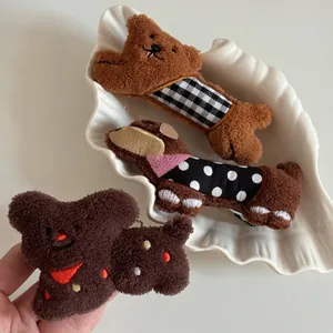 Pinces à Cheveux en Peluche Mignonnes Chien Ours pour Filles Style Coréen Broderie Tissu Accessoires de Coiffure