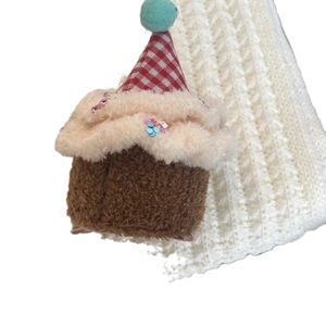 Cute plush cream cake hair clip with sequins and colorful pom-pom decorative details