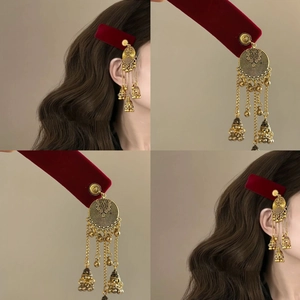 Vintage Ethnic Style Velvet Hair Clip With Gold Long Tassels Shaking Bell Red Square BB Clip For Women New Year Accessories