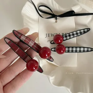 French Retro Checkered Plaid Fabric Wrapped Hair Clip With Red Artificial Pearl Elegant Duckbill Clip For Women Daily Styling