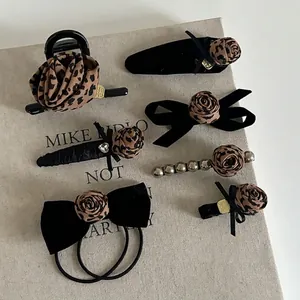 Vintage Leopard Print Rose Flower Hair Clip For Women Fabric Bow Hairpin Elegant Claw Clip Fashion Headwear Daily Hair Accessories