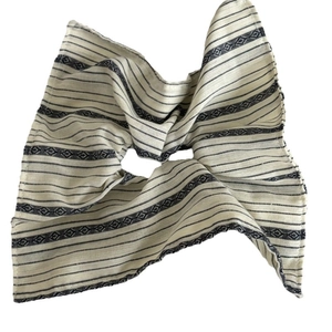 Serre-tête rétro à rayures noires et blanches avec motif tissé géométrique bohème
