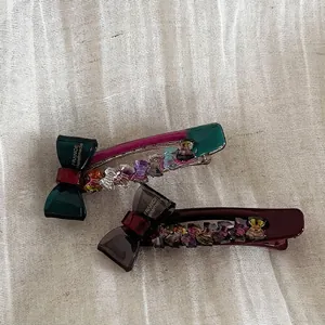 Französischer Stil Acetat Schleife Haarspangen Bunte Kristall Strass Entenschnabel Clips Elegante Seitenhaarnadel Für Damen