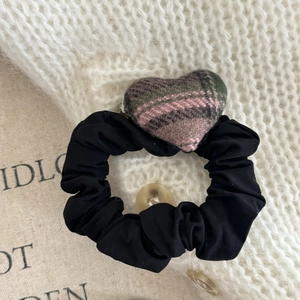 Classic pink plaid heart elastic hair tie scrunchie with vintage aesthetic design