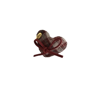 Red plaid heart hair clip with dark red bow and golden Love metallic accent charm
