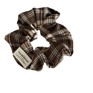 Vintage brown plaid hair scrunchie with embroidered tag for autumn and winter styles