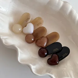 Maillard Coffee Acrylic Heart Duckbill Hair Clip For Women Handmade Minimalist Side Fringe Clip Retro Brown Headwear Hair Accessories