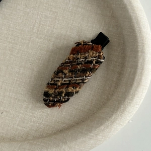 Barrette en tweed de style français pour femme avec un motif tissé marron et beige