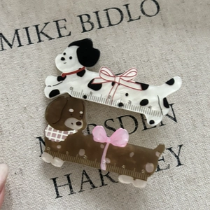 Barrettes à cheveux mignonnes en acrylique avec motifs de règle et motifs de chiens