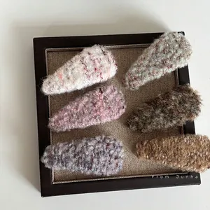 Vintage Fuzzy Plush BB Hair Clip For Women Handmade Knit Texture Side Bangs Hairpin Basic Versatile Hair Accessories
