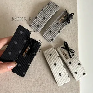 Barrettes à cheveux en velours à pois avec nœuds et lettres métalliques lot de 5 pièces